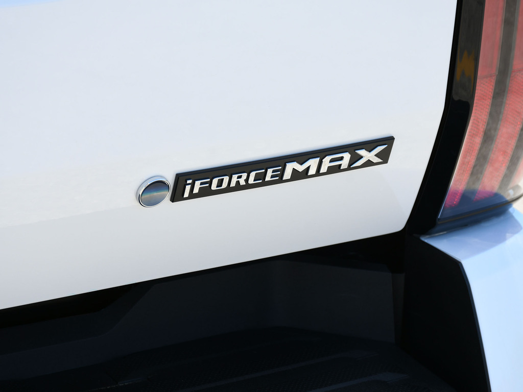 2025 Toyota Tundra Hybrid Limited 4x4, Toronto, Cash