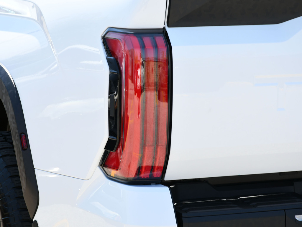 2025 Toyota Tundra Hybrid Limited 4x4, Toronto, Cash