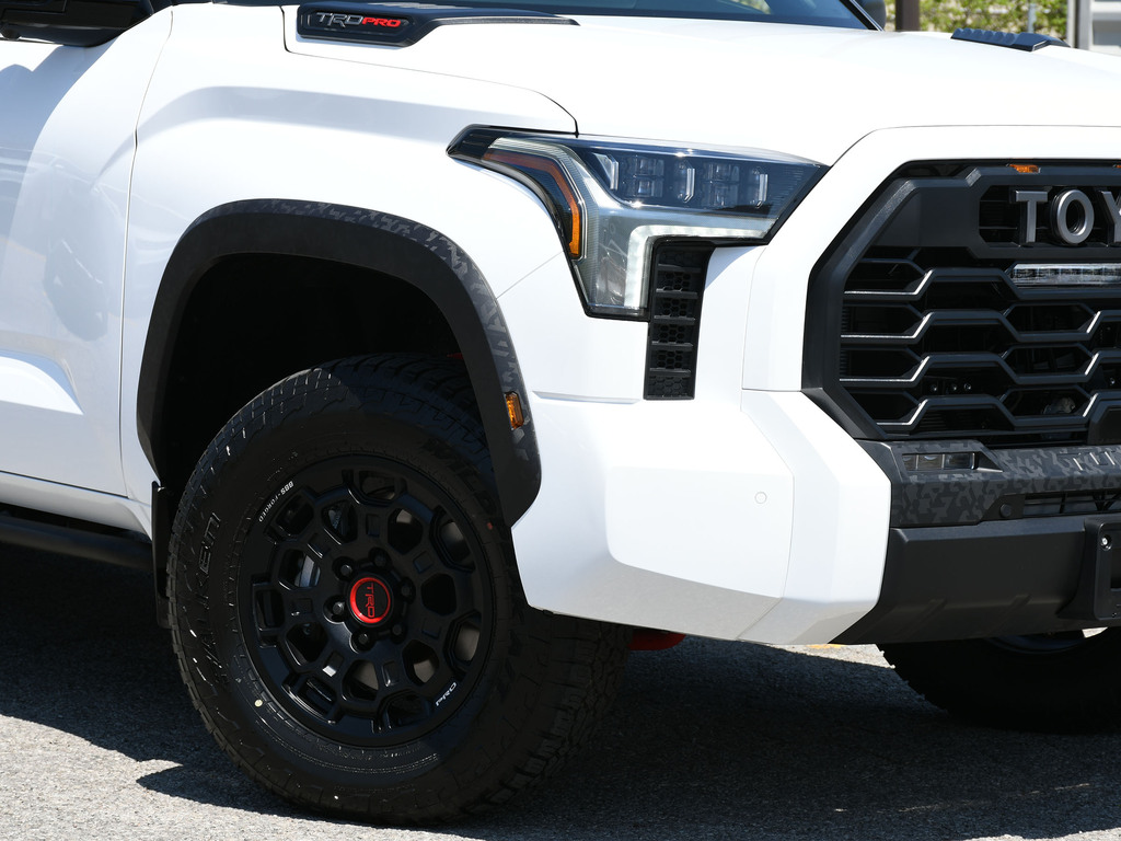 2025 Toyota Tundra Hybrid Limited 4x4, Toronto, Cash