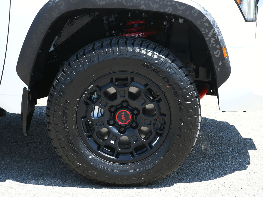 2025 Toyota Tundra Hybrid Limited 4x4, Toronto, Cash