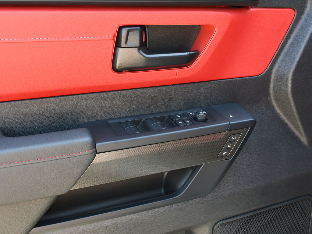 2025 Toyota Tundra Hybrid Limited 4x4, Toronto, Cash