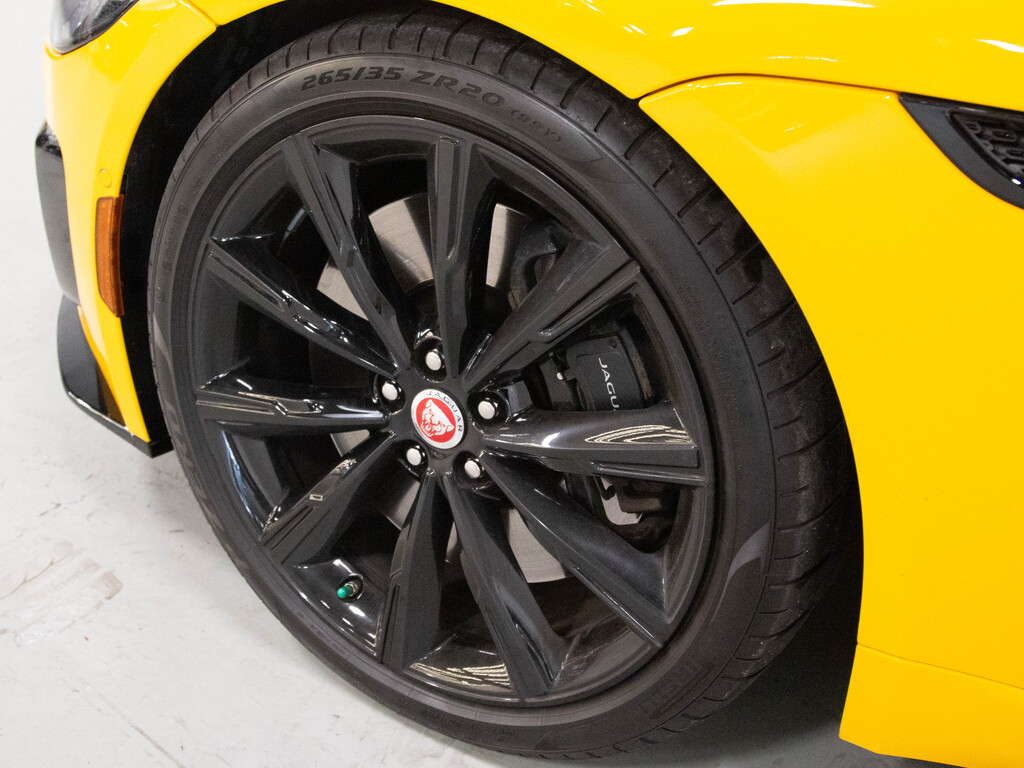2022 Jaguar F-TYPE P575 R, Toronto, Cash