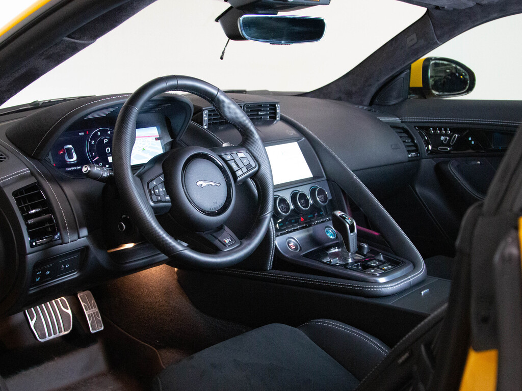2022 Jaguar F-TYPE P575 R, Toronto, Cash