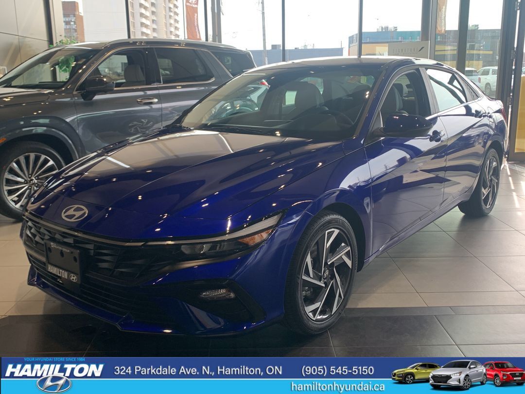 2025 Hyundai Elantra Luxury