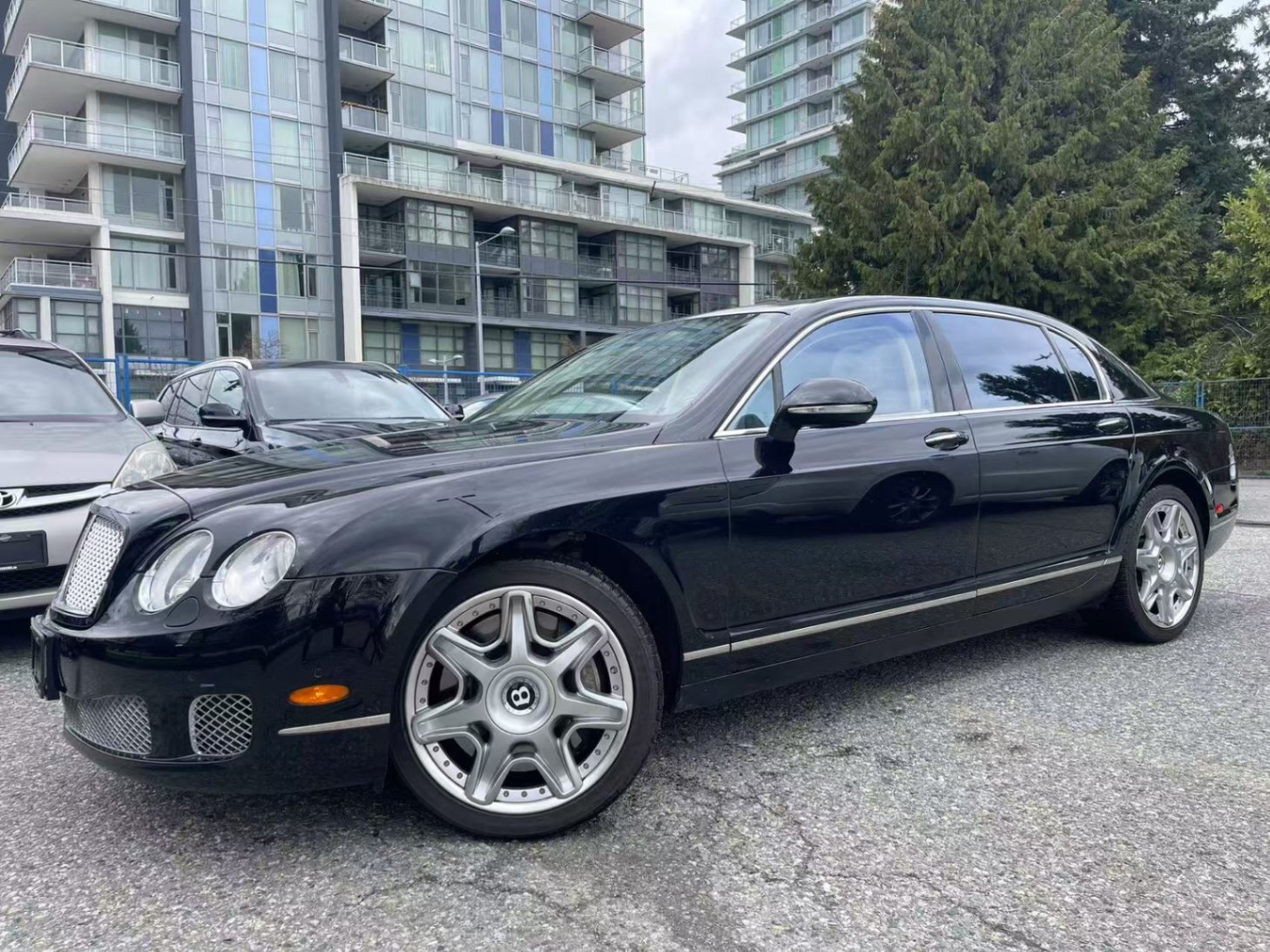 2013 Bentley Continental Flying Spur 4dr Sdn