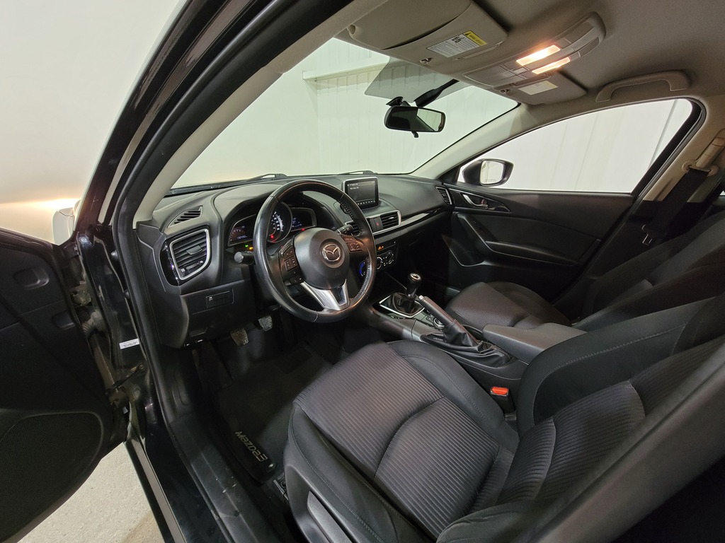 Mazda Mazda3 2016