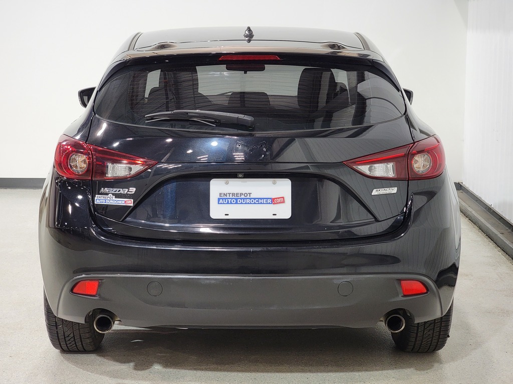 Mazda Mazda3 2016