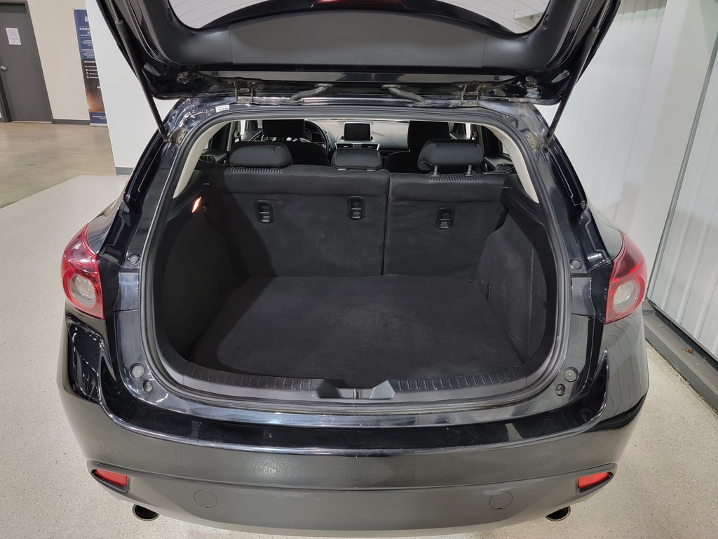 Mazda Mazda3 2016