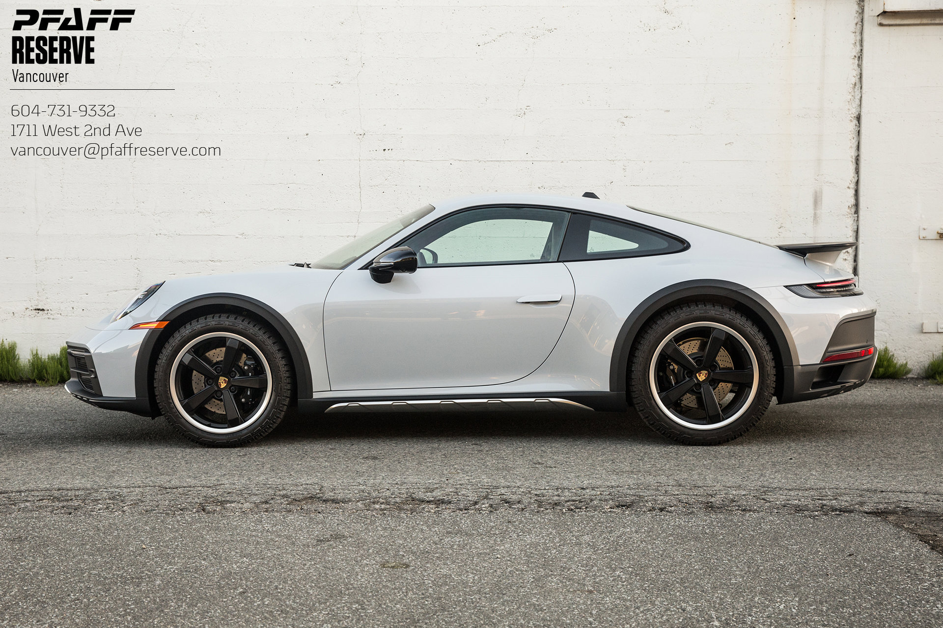 2023 Porsche 911 Dakar