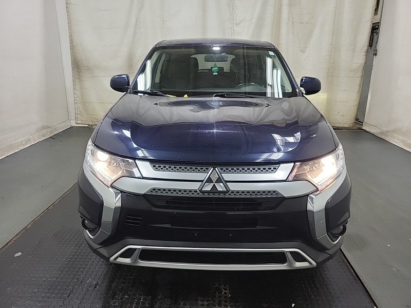 2020 Mitsubishi Outlander ES