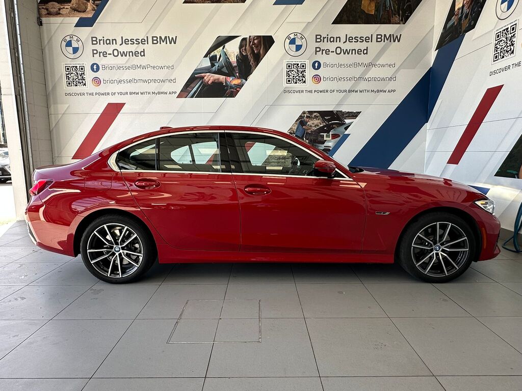 2022 BMW 330e xDrive, Vancouver, Cash