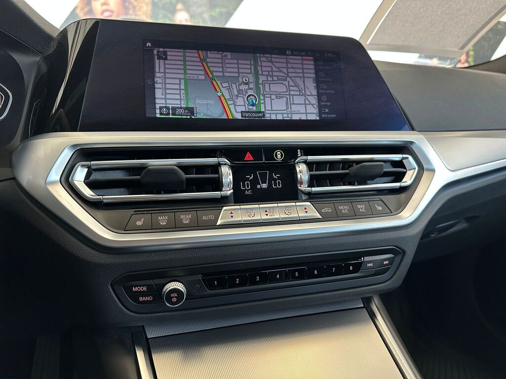2022 BMW 330e xDrive, Vancouver, Cash