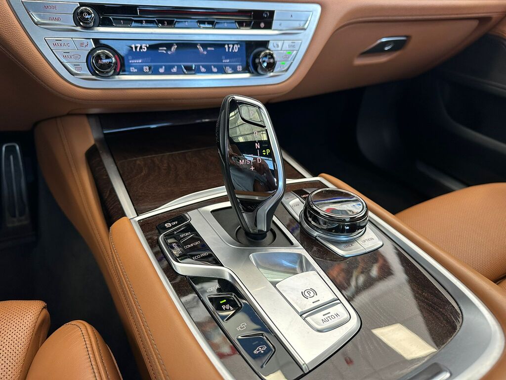 2018 BMW 740Le xDrive, Vancouver, Cash