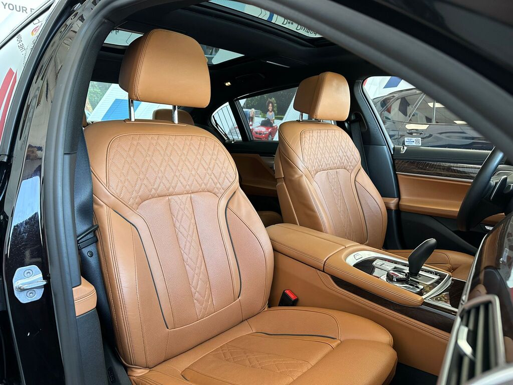 2018 BMW 740Le xDrive, Vancouver, Cash
