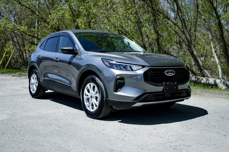 2024 Ford Escape Active  • HEATED SEATS • POWER LIFTGATE • CP/AA