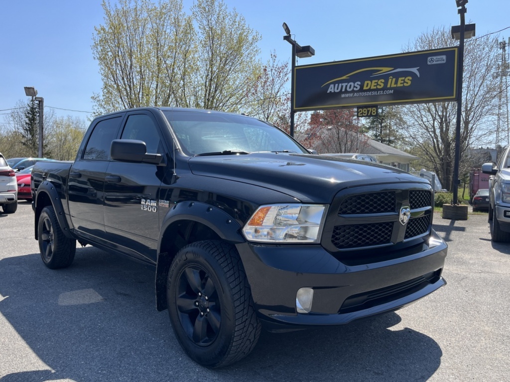 2017 Ram 1500 Express CREW CAB V8 HÉMI