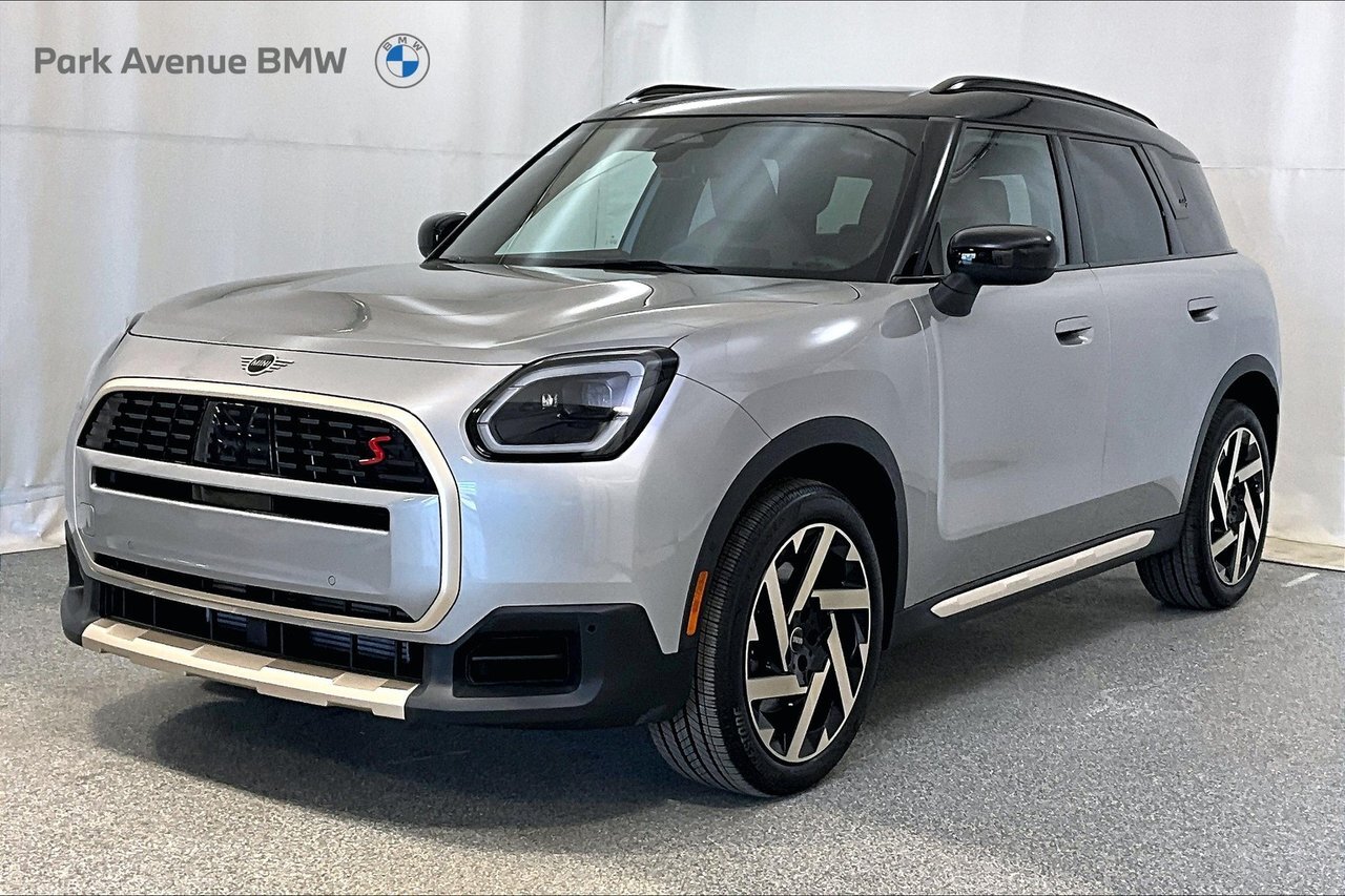 2025 MINI Cooper S Countryman Base Premier / Premier