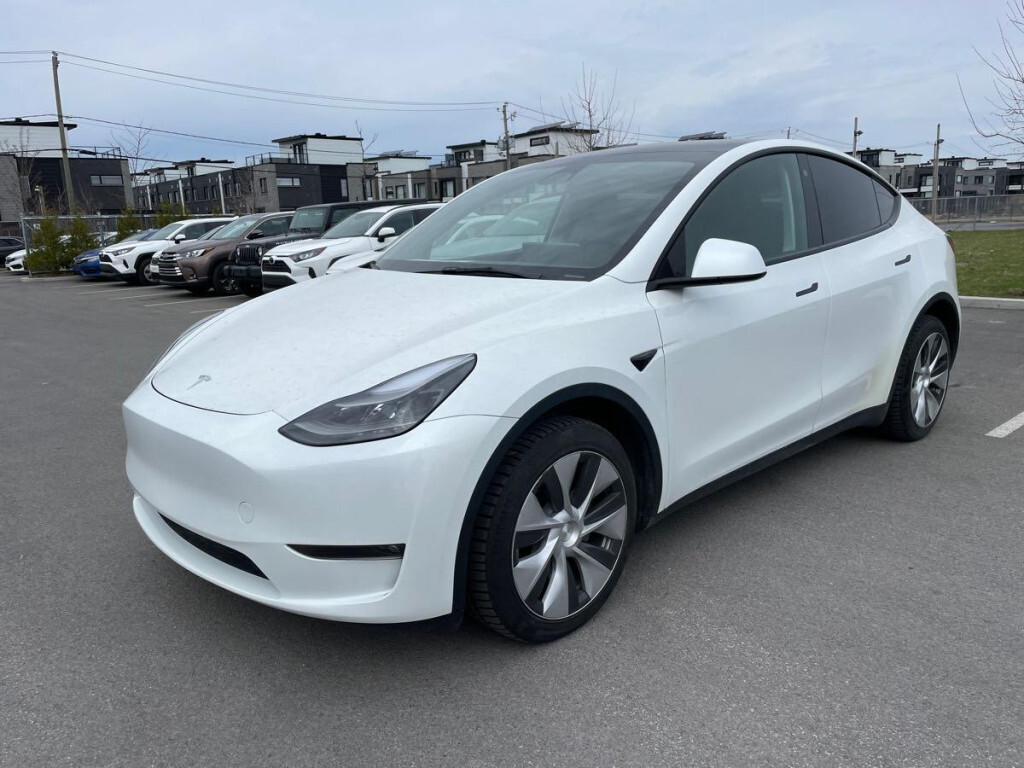 2023 Tesla Model Y Long Range Plus / Dual Motor AWD / FSD Computer / 