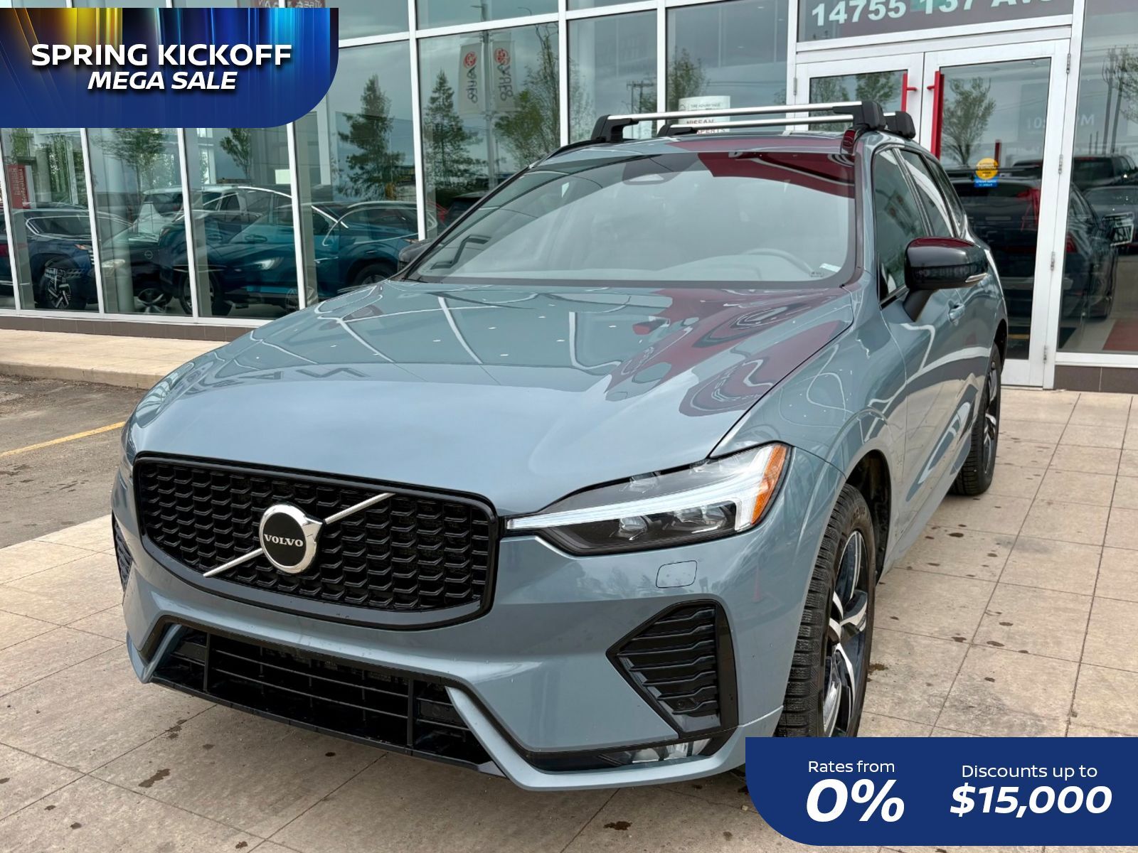 2022 Volvo XC60 R-Design