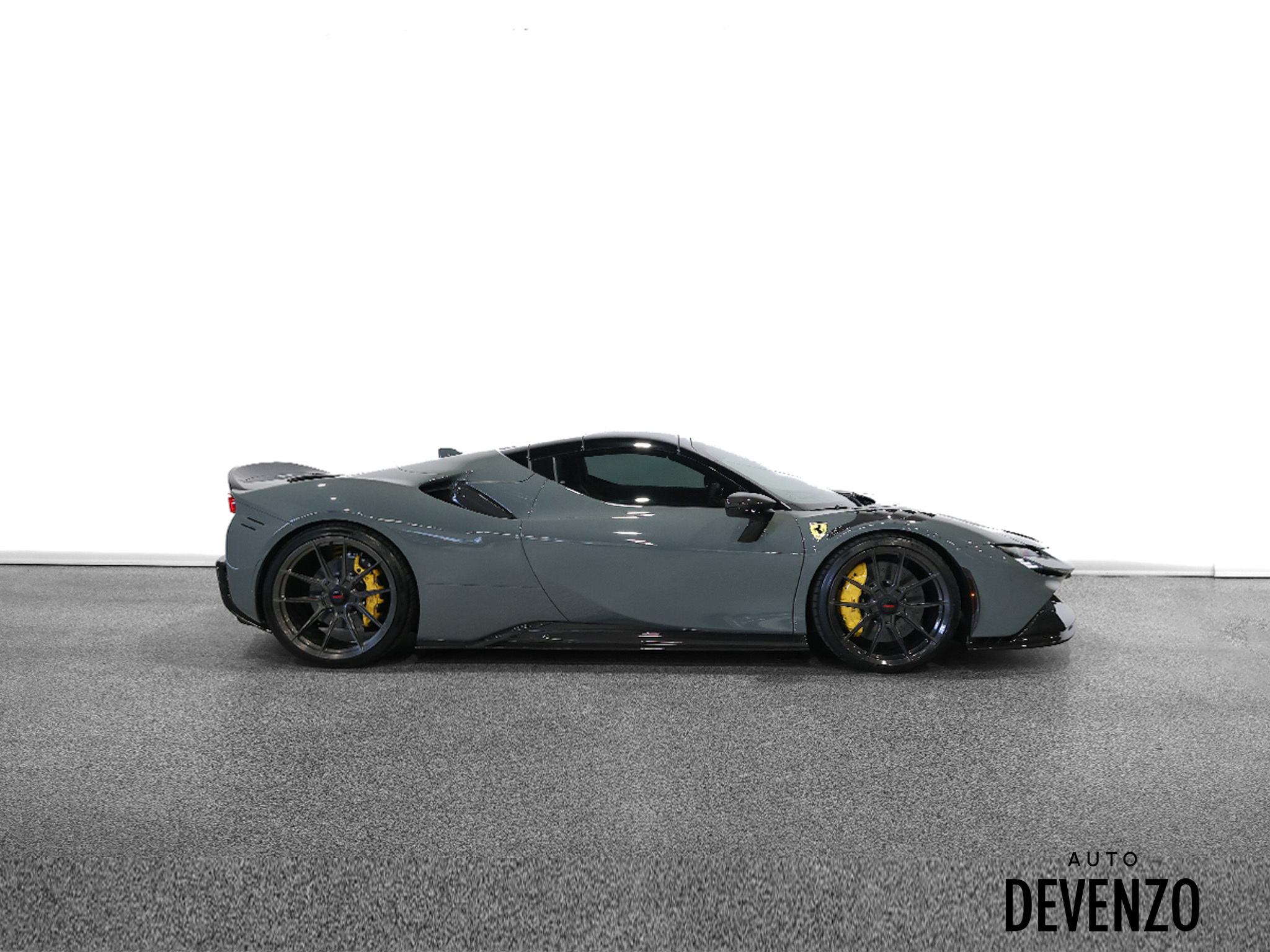 2023 Ferrari SF90 Spider