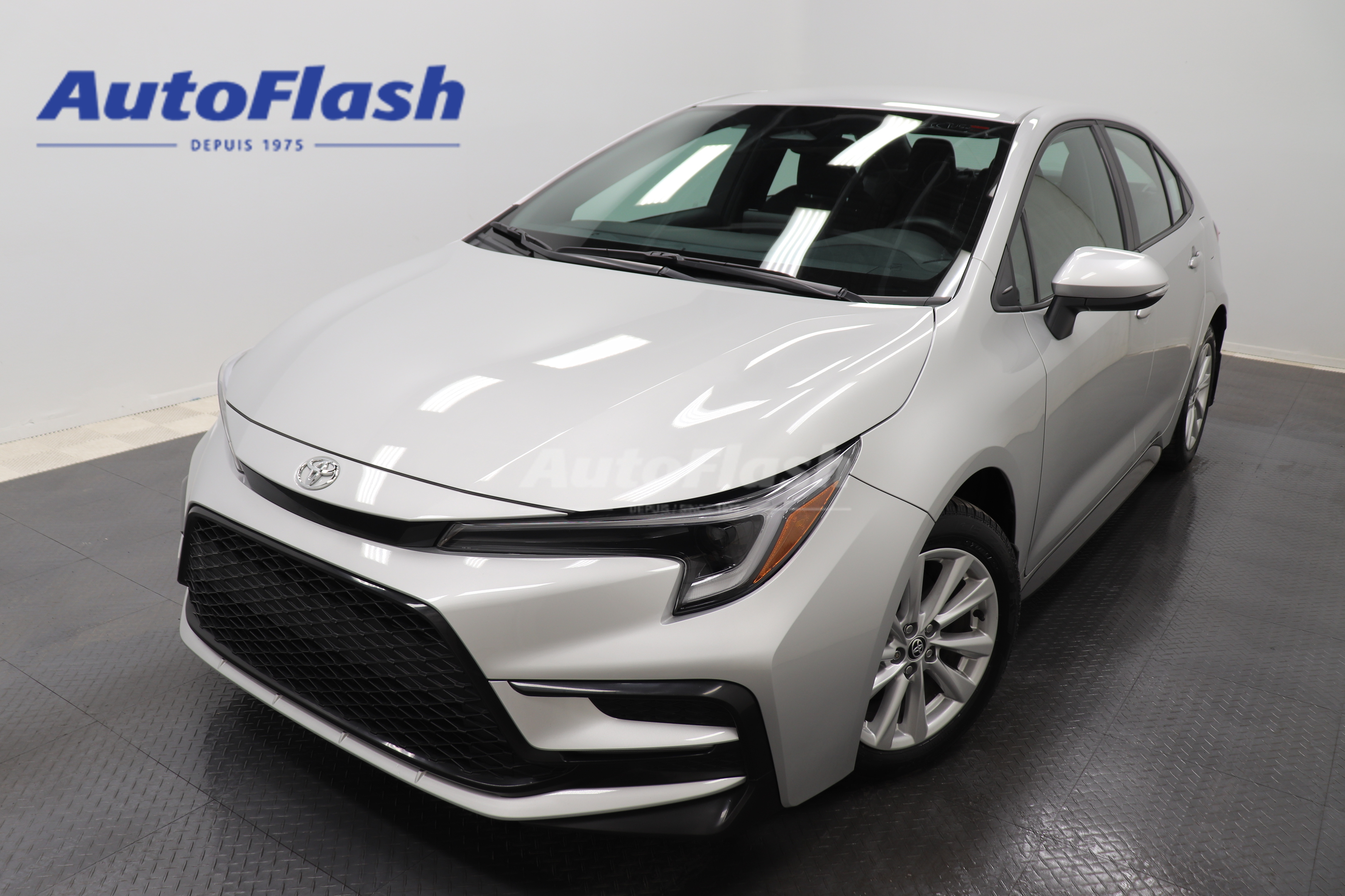 2023 Toyota Corolla SE, MAGS, BLUETOOTH, ADAPTIVE-CRUISE, CARPLAY