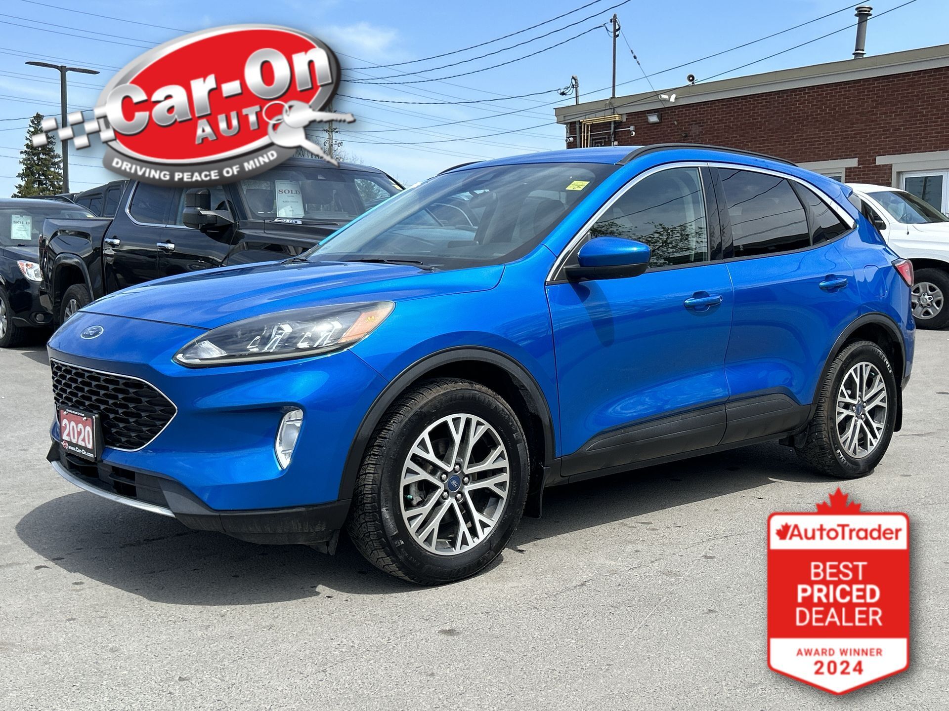 2020 Ford Escape SEL AWD| LOW KMS| LEATHER| HTD SEATS| CARPLAY