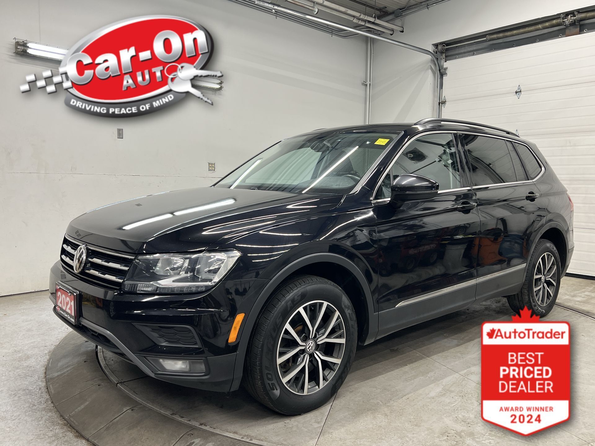 2021 Volkswagen Tiguan COMFORTLINE AWD| 7-PASS| LEATHER| PANO ROOF| NAV