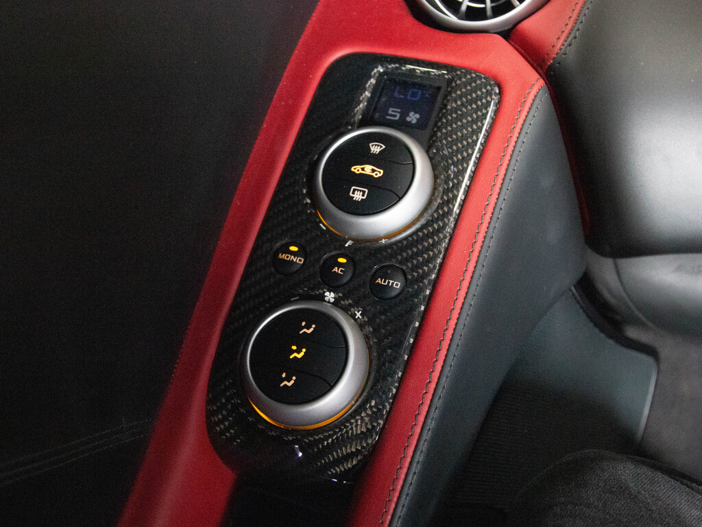 2015 Mclaren 650S SPIDER   CONV.   CARBON TRIM   MERIDIAN DSP LOW KM, Toronto, Cash