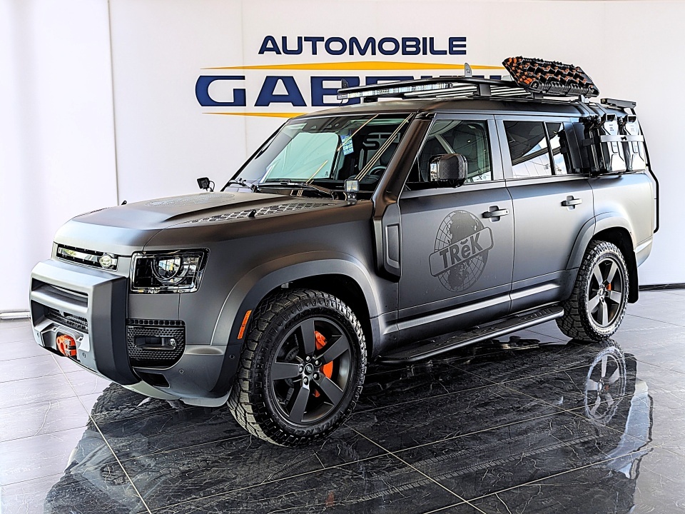 2023 Land Rover Defender 130 SE - TREK EDITION