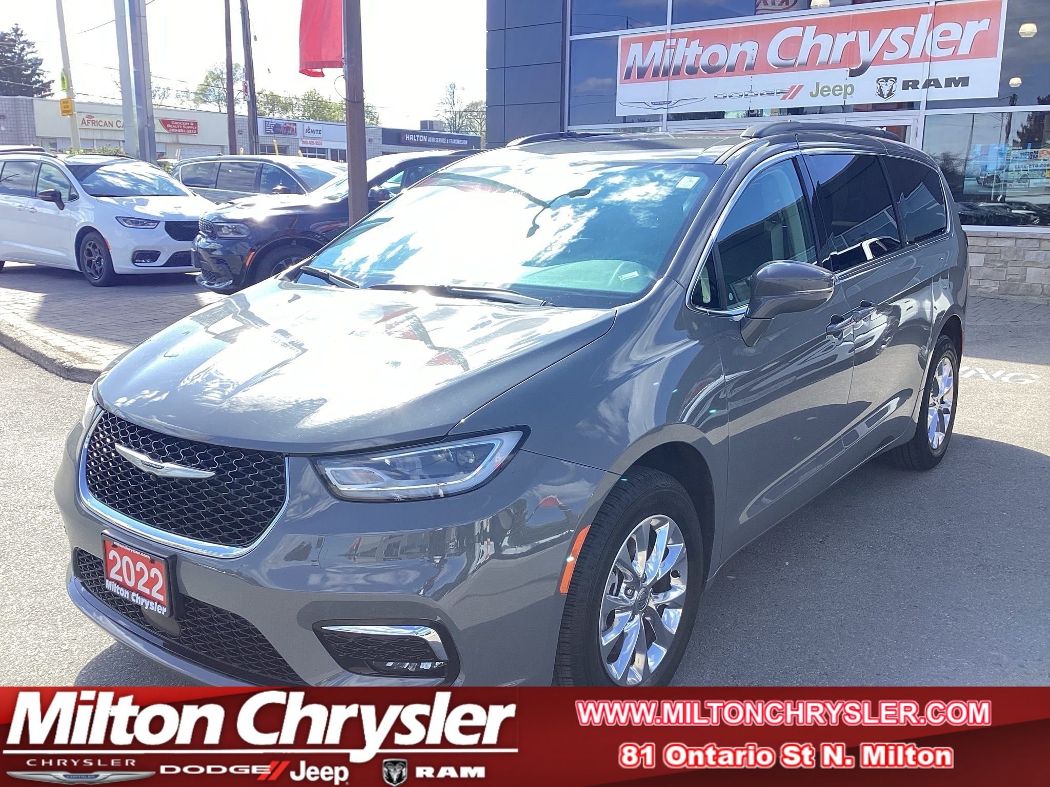 2022 Chrysler Pacifica TOURING L, LEATHER, POWER DOORS, REMOTE START