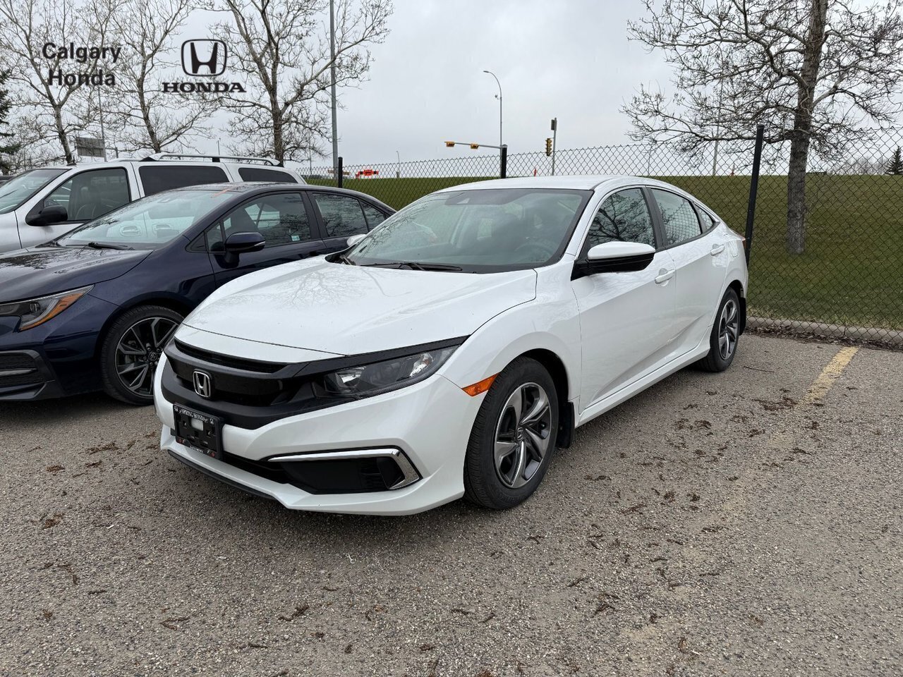 2021 Honda Civic Sedan LX (Heated Seats,Backup Cam,Carplay) Low Km'