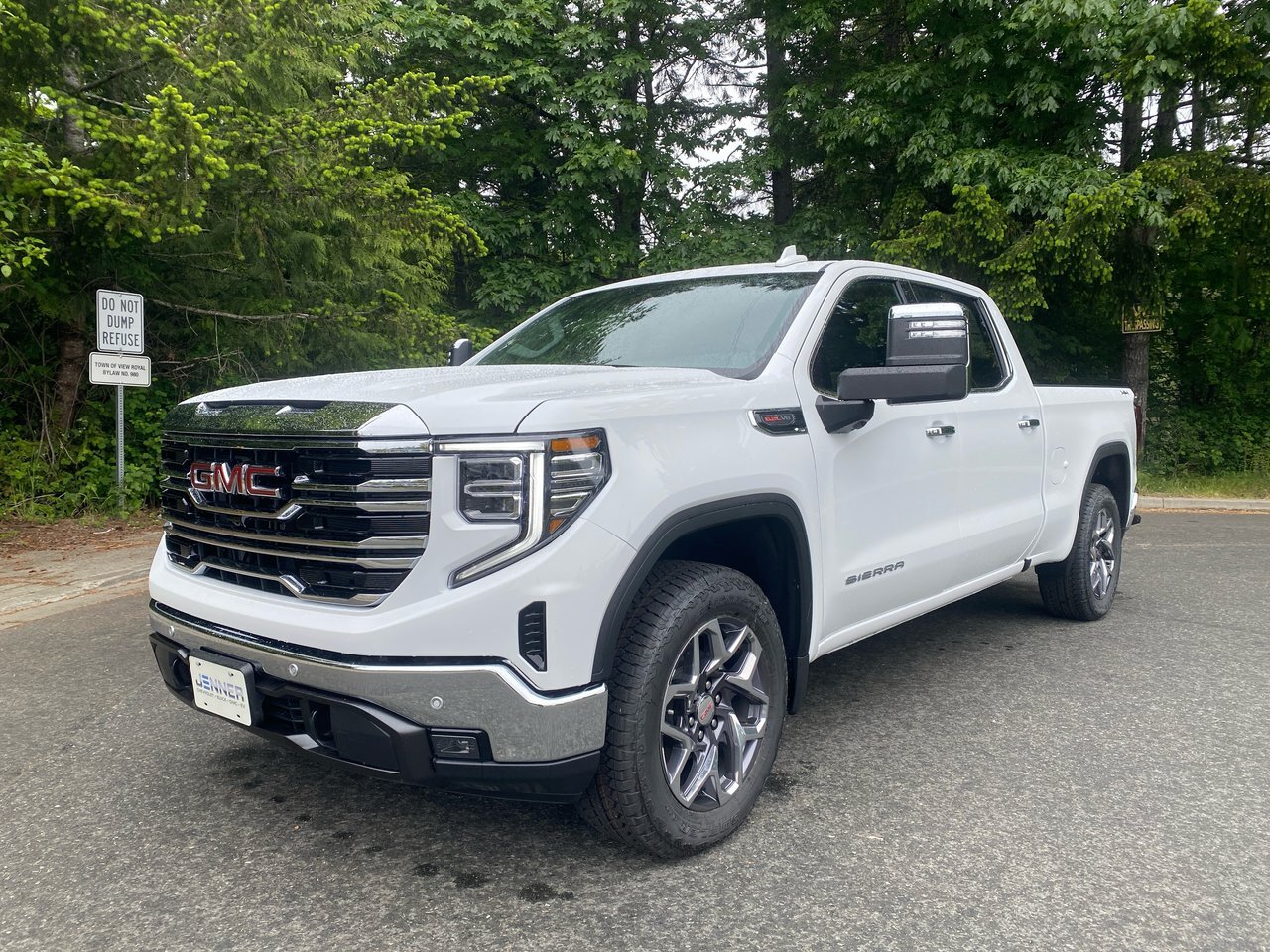 2025 GMC Sierra 1500 SLT GM EMPLOYEE DISCOUNT $9,010 / 