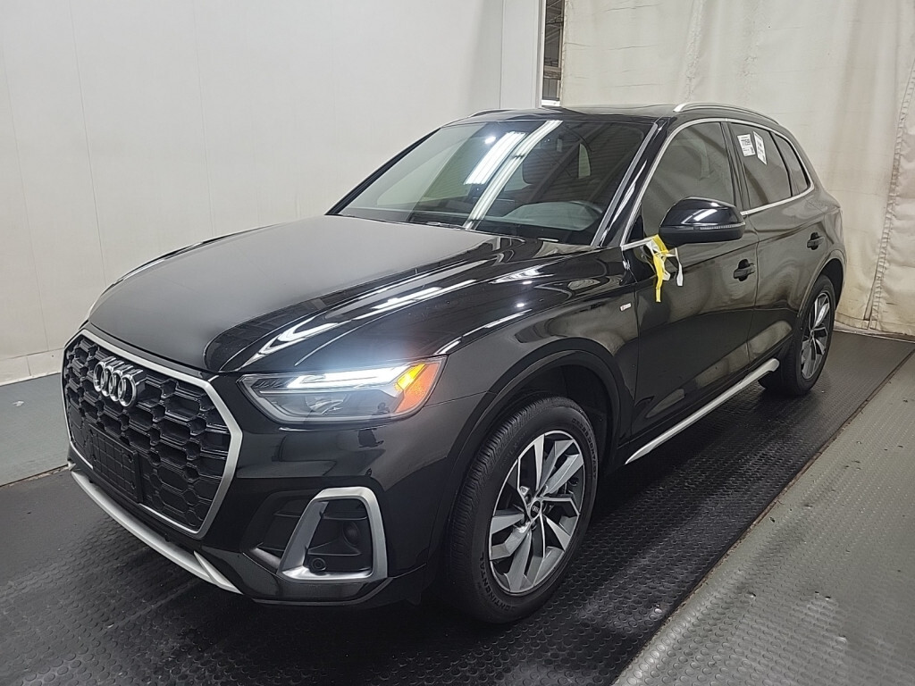 2023 Audi Q5 Progressiv Pkg / S-Line Pkg / Apple CarPlay / Brow