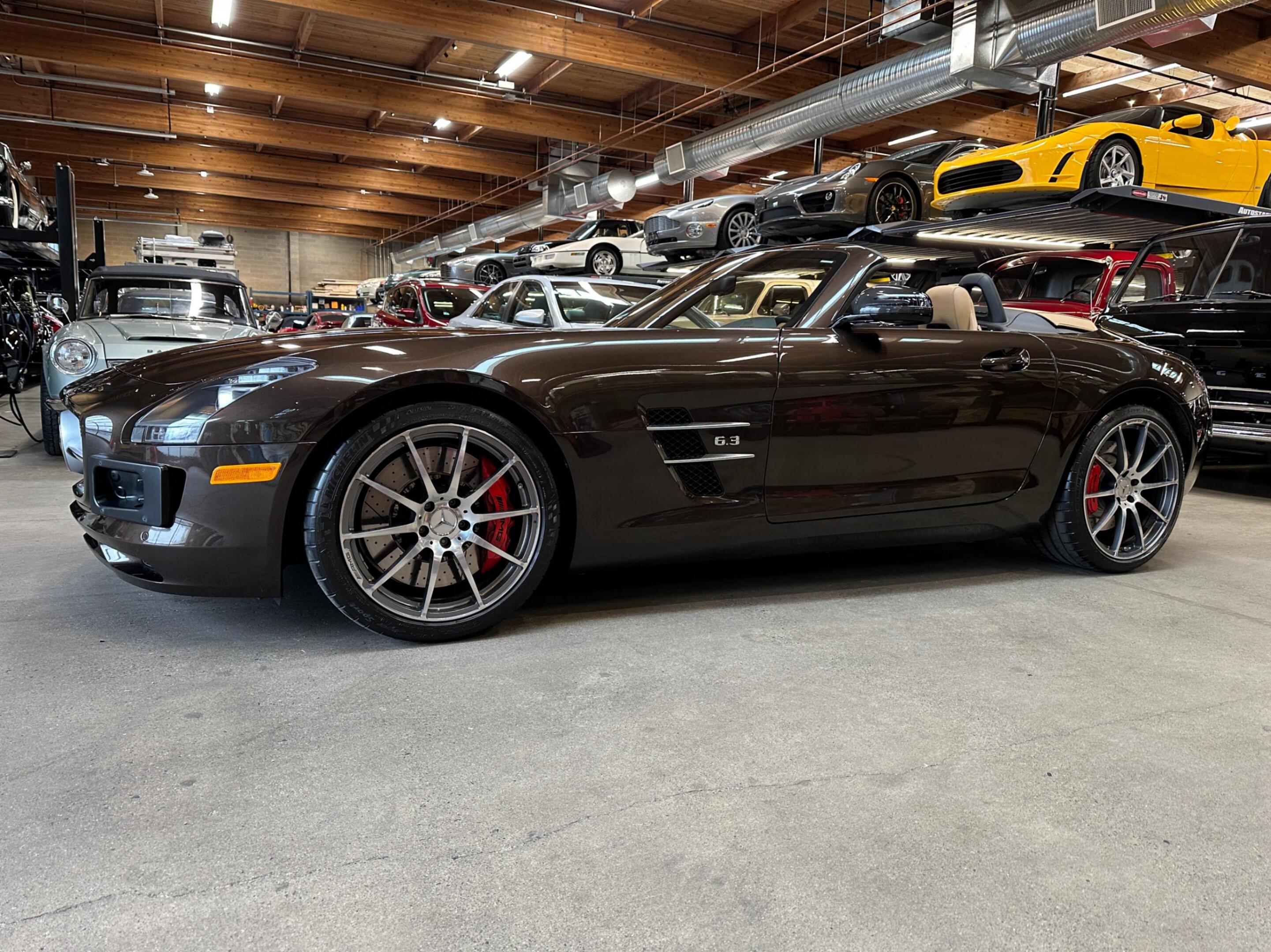 2012 Mercedes-Benz SLS AMG Roadster