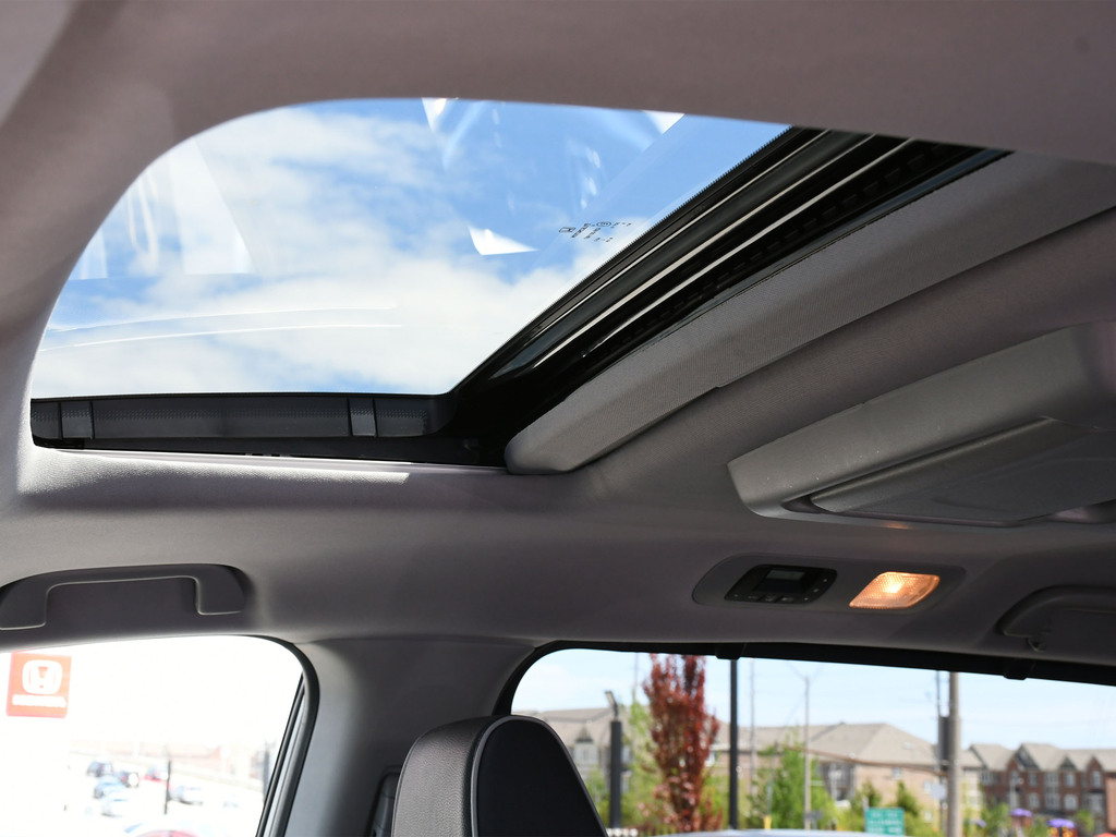 2022 Honda Odyssey Touring, Toronto, Cash