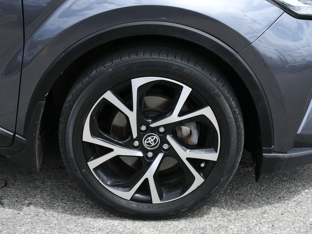 2020 Toyota C-HR LE, Toronto, Cash