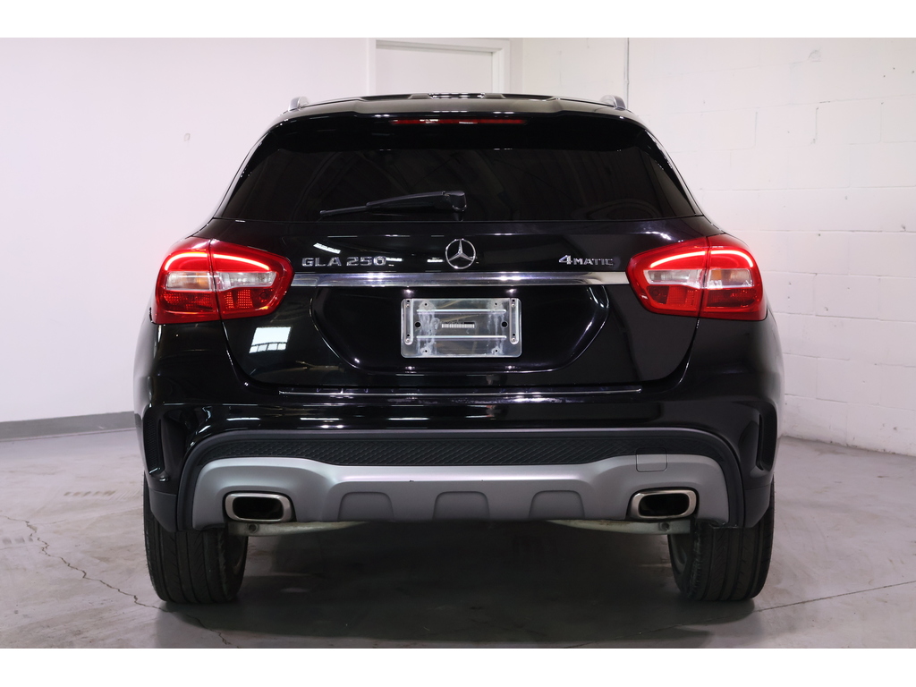 2016 Mercedes-Benz GLA 250 4MATIC, Toronto, Cash