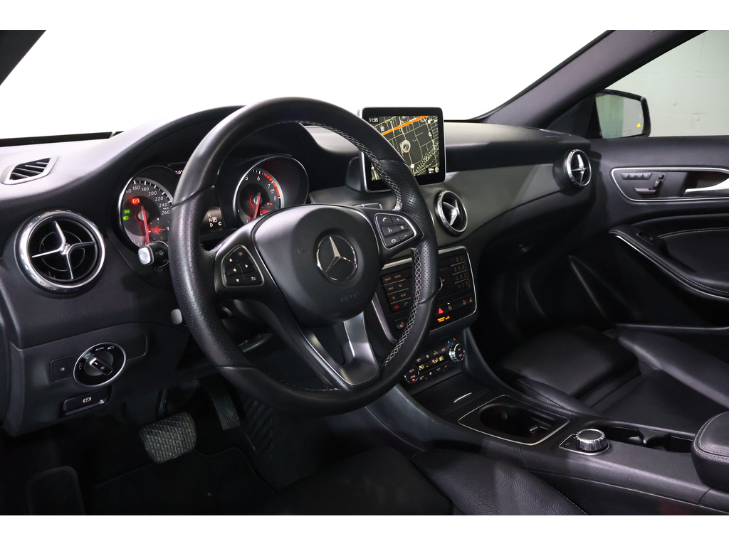 2016 Mercedes-Benz GLA 250 4MATIC, Toronto, Cash