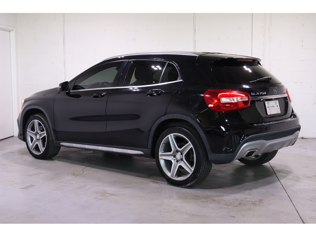 2016 Mercedes-Benz GLA 250 4MATIC, Toronto, Cash