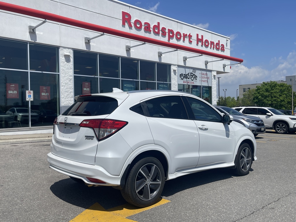 2020 Honda HR-V Touring, Toronto, Cash
