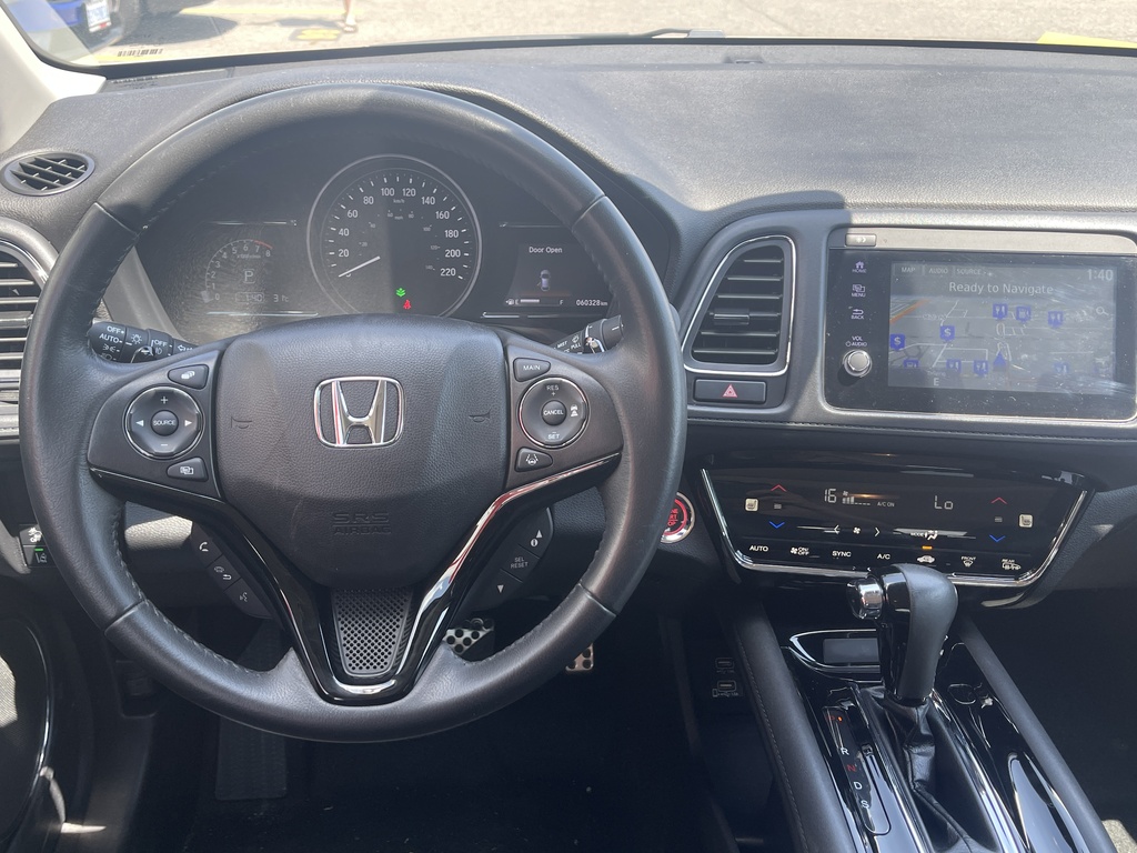 2020 Honda HR-V Touring, Toronto, Cash