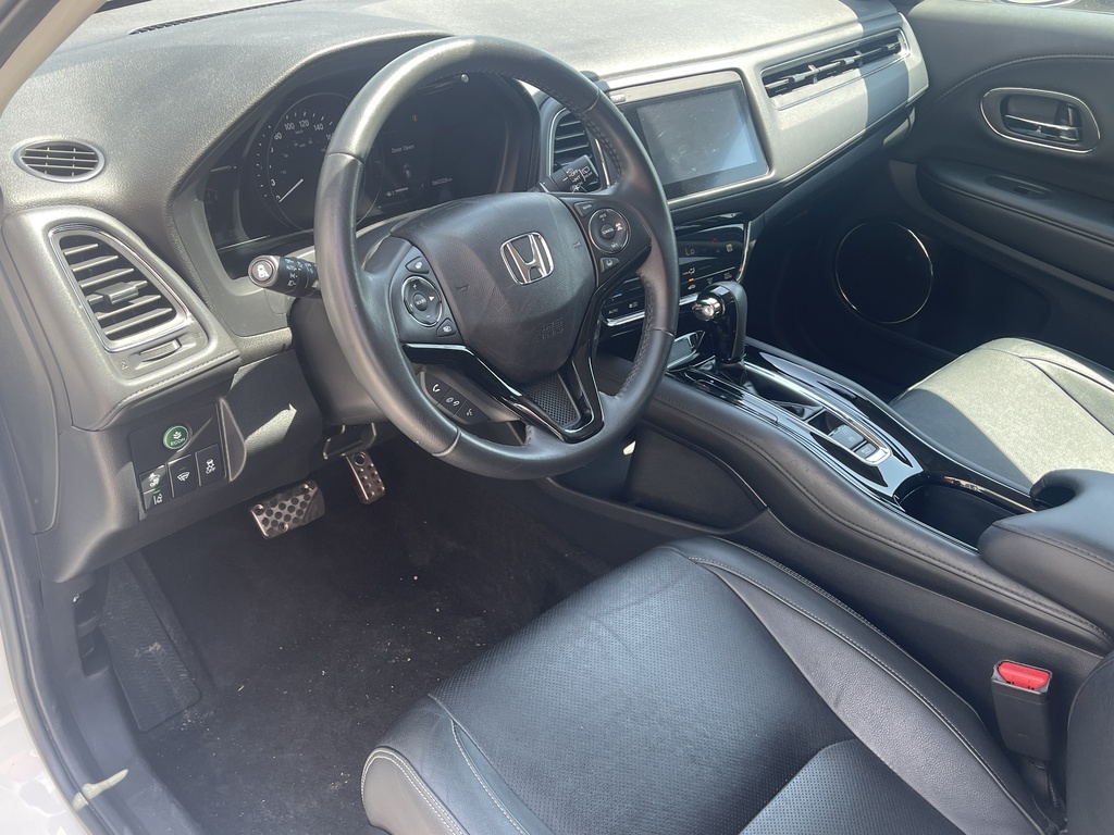 2020 Honda HR-V Touring, Toronto, Cash