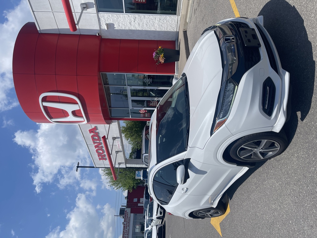 2020 Honda HR-V Touring, Toronto, Cash