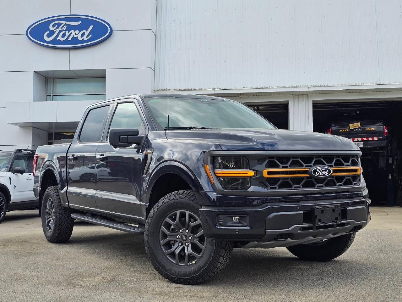 2025 Ford F-150 Tremor *Power seats/Windows + Car play*