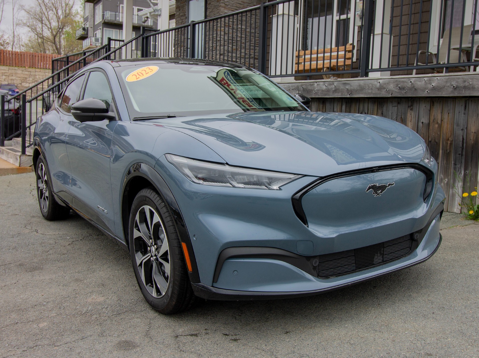 2023 Ford Mustang Mach-E ELECTRIC | LEATHER | PANO SUNROOF | ALLOYS | GPS N