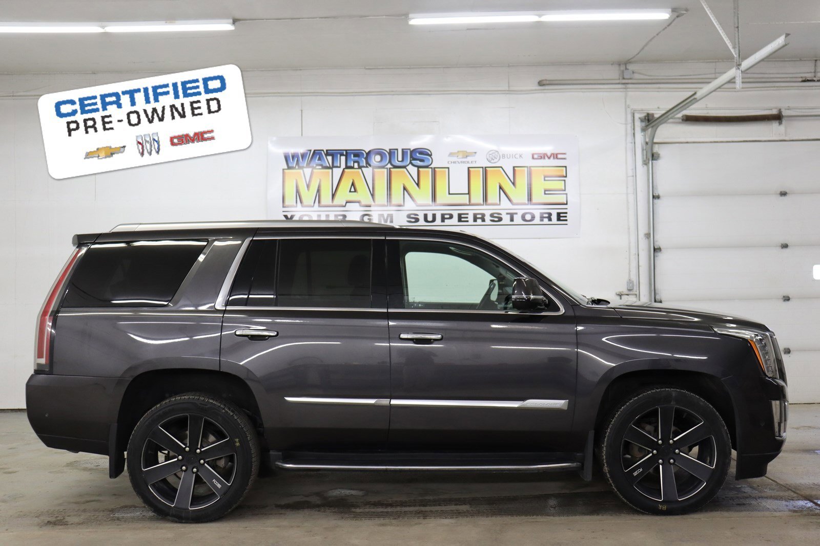 2017 Cadillac Escalade Base