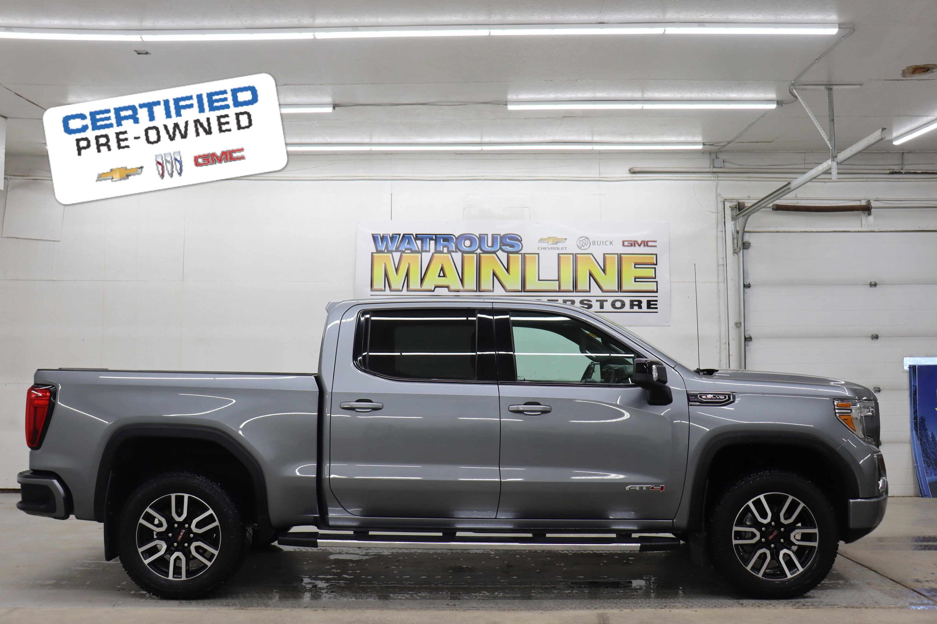 2021 GMC Sierra 1500 AT4