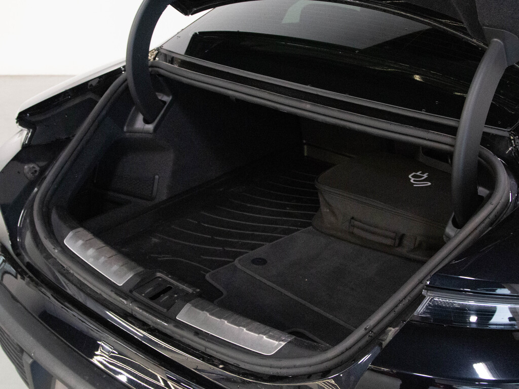 2021 Porsche Taycan 4S, Toronto, Cash