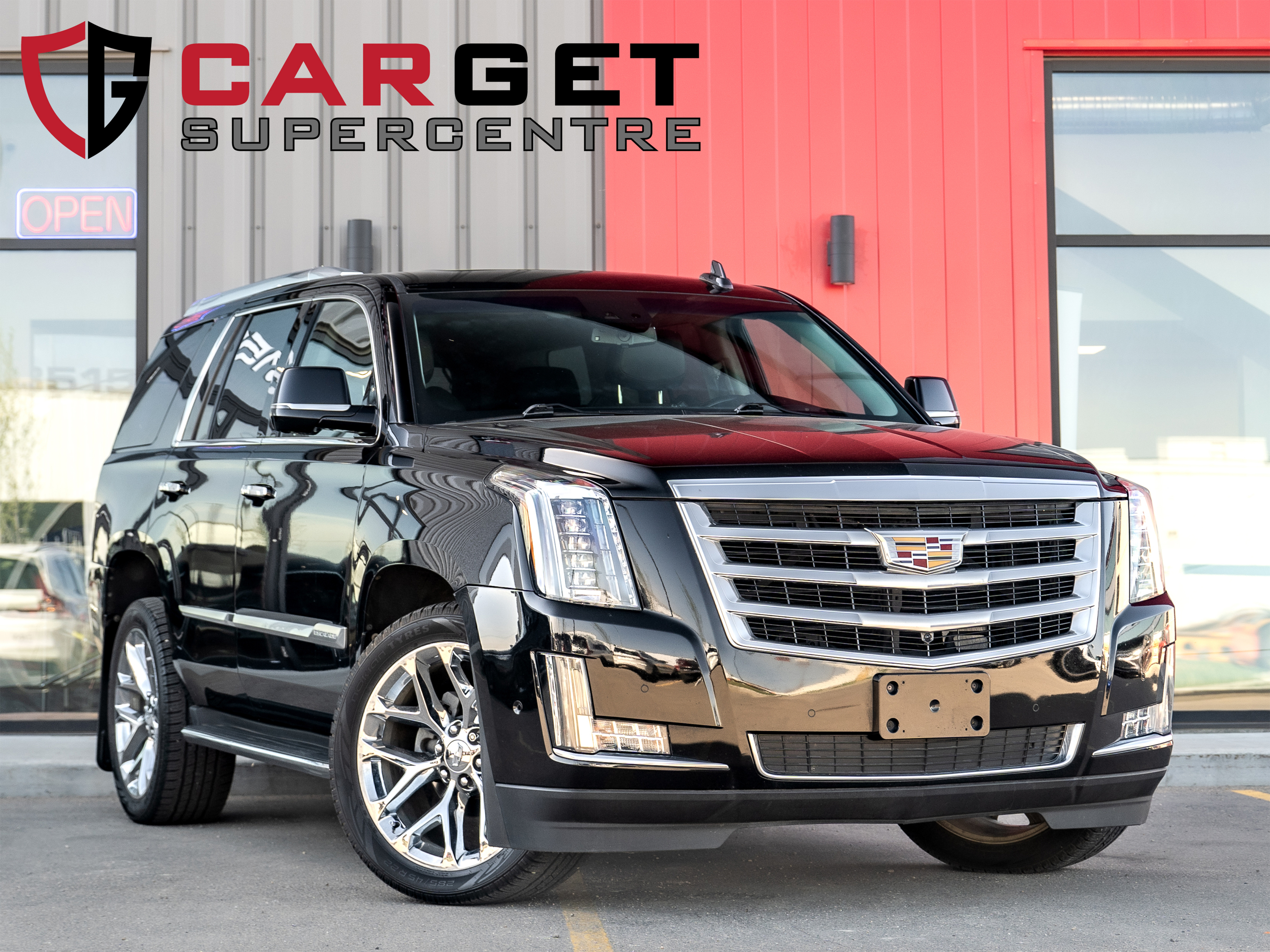 2019 Cadillac Escalade Luxury - HUD | Heated & Cooled Seats | Sunroof