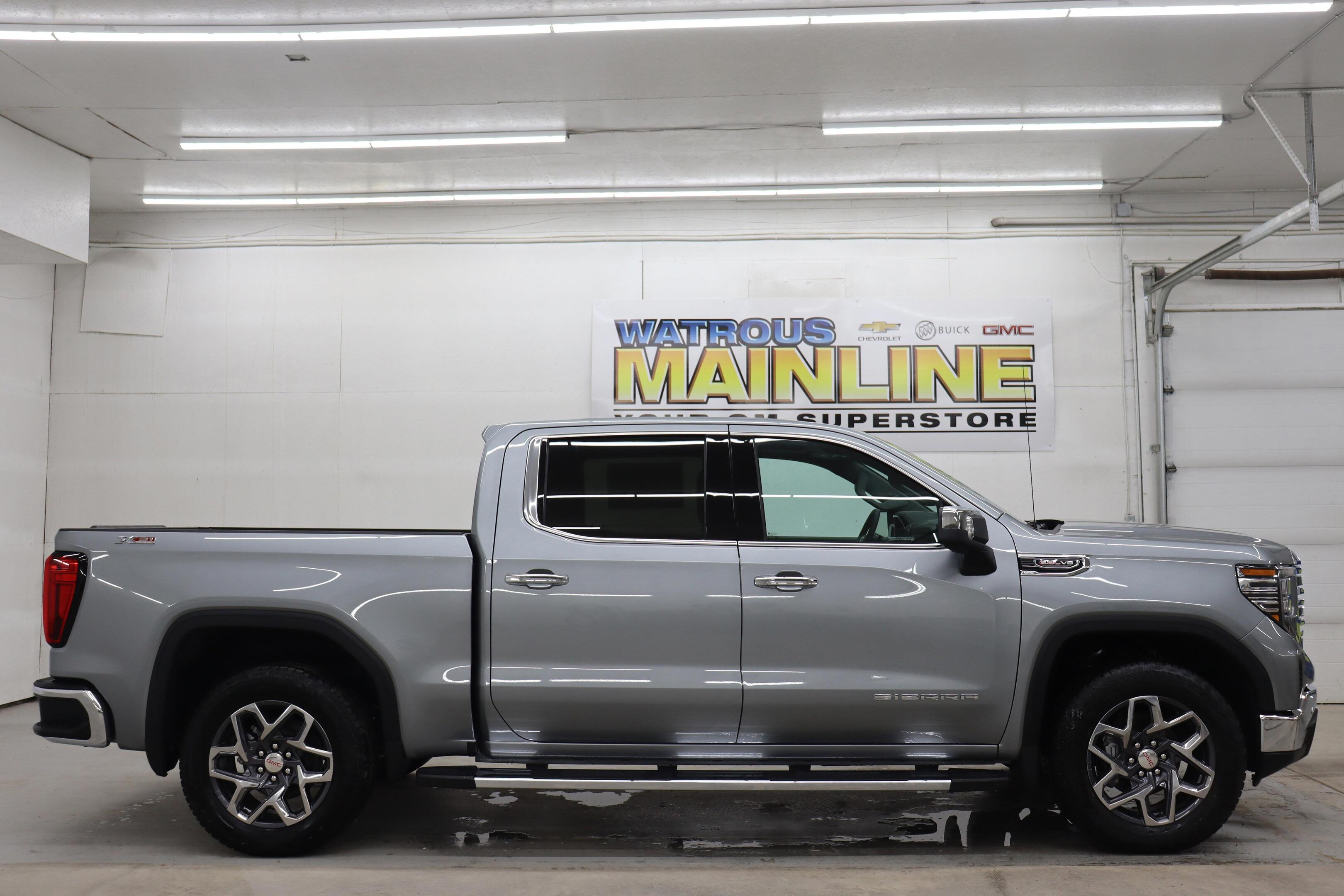 2025 GMC Sierra 1500 SLT